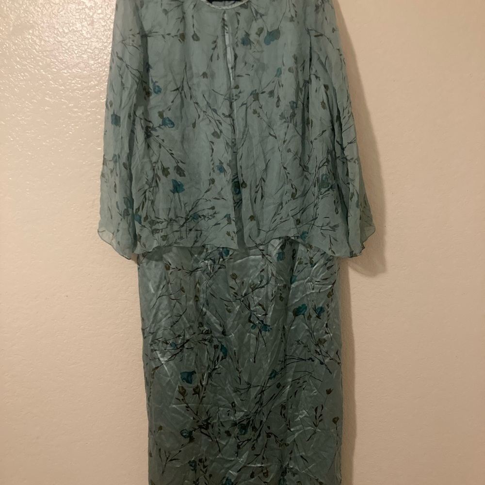 Maggy London Teal Floral Long Sleeve Dress